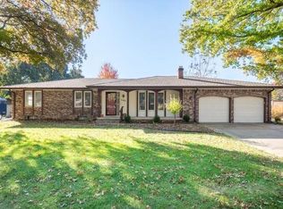 1107 E Hackberry Rd, Derby, KS 67037
