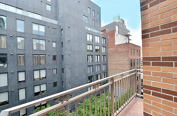 Rented by Corcoran | media 3