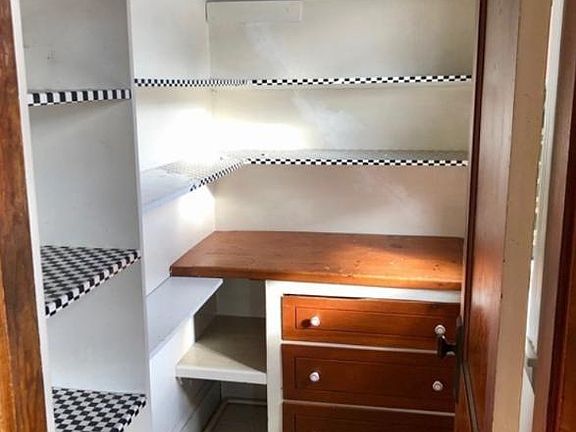 5th image of 23 Weld Ave #3