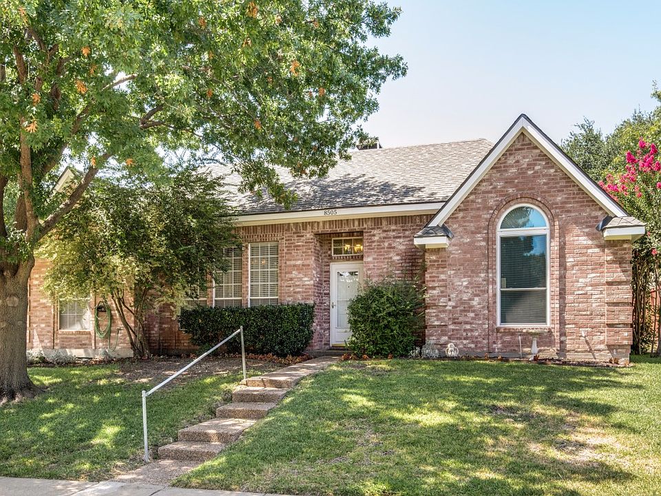 1st image of 8505 Creekview Dr