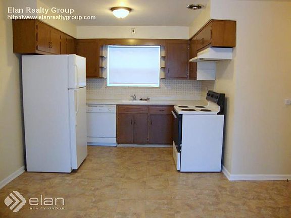 3rd image of 5008 N Marmora Ave APT 1N