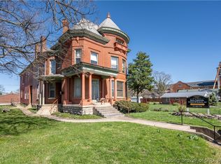 209 E Chestnut Street, Jeffersonville, IN