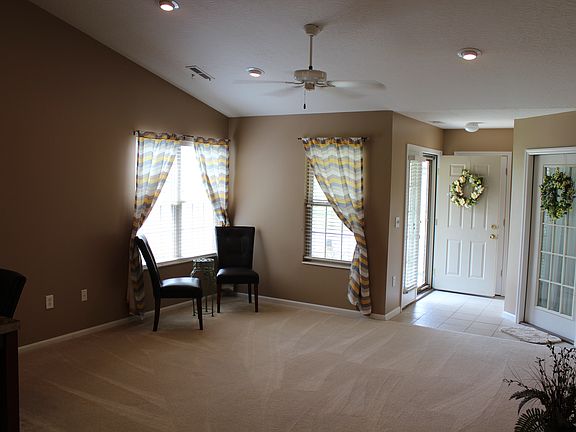 2nd image of 605 Piney Glen Dr