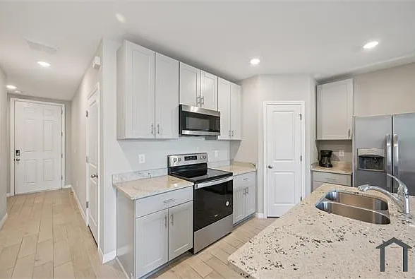 5820 Ocean Isle Dr — Photo 11