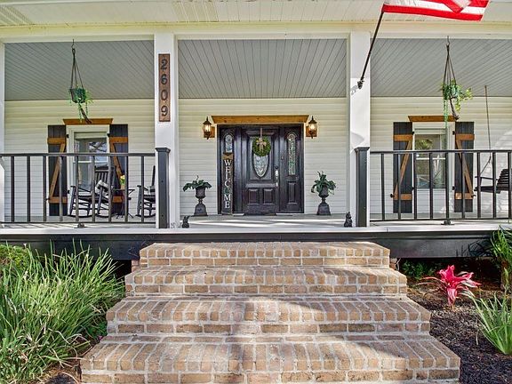4th image of 2609 Cypress Lawn Dr