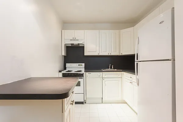 Rented by Compass | media 29