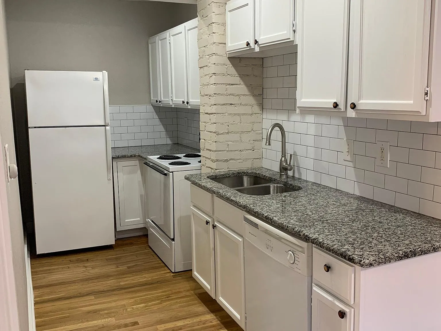 3236 S University Dr — Photo 4