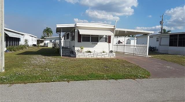 1st image of 460 Jacaramba Ct
