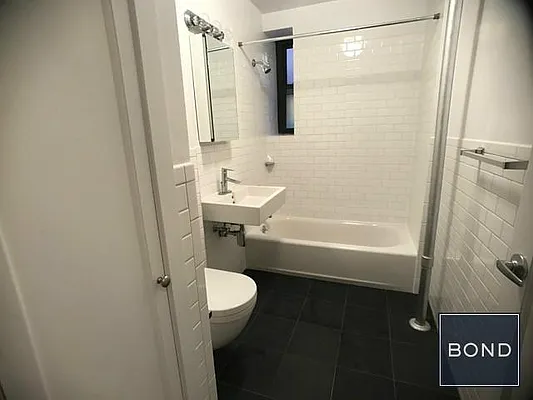 Rented by Bond New York | media 20