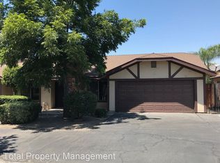 1122 N Gem St, Tulare, CA 93274
