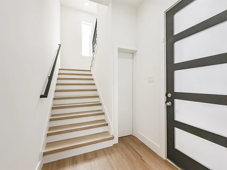3808 Ennis St — Photo 8