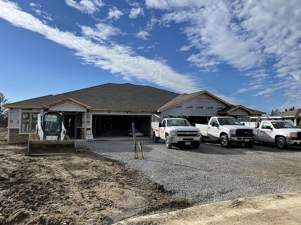 1st image of 128 Willows End