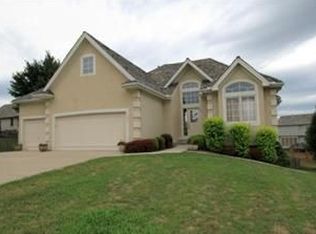 1404 NE 93rd St, Kansas City, MO 64155