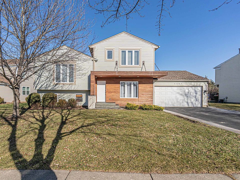 1st image of 1151 Woodlake Dr