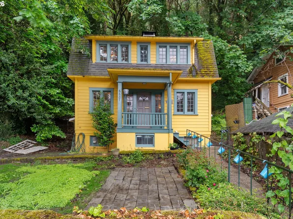 6637 NW Saint Helens Rd, Portland, OR 97210