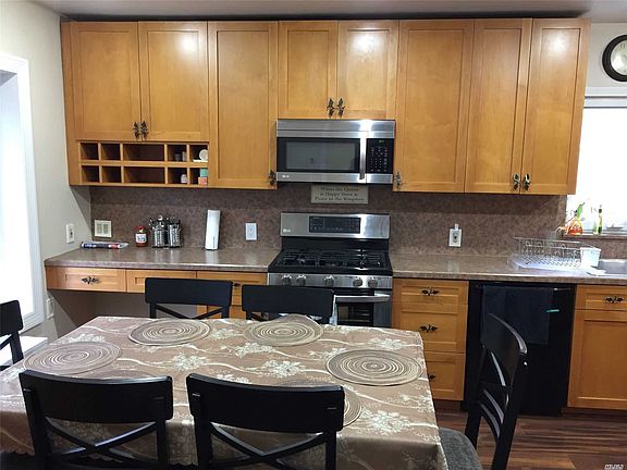 2nd image of 8338 247th St
