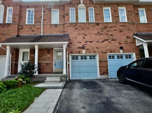1480 Britannia Rd W #121, Mississauga, ON L5V 2K4