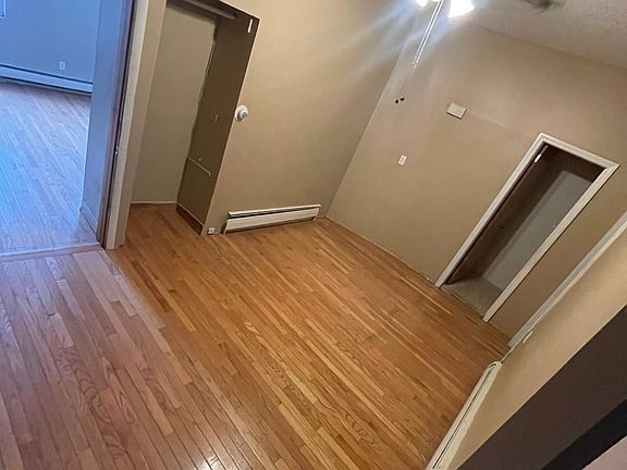 2nd image of 806 Central Ave