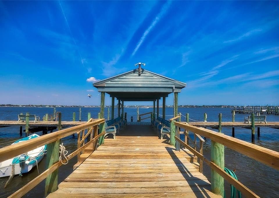 1st image of 175 SE Saint Lucie Blvd #15-D