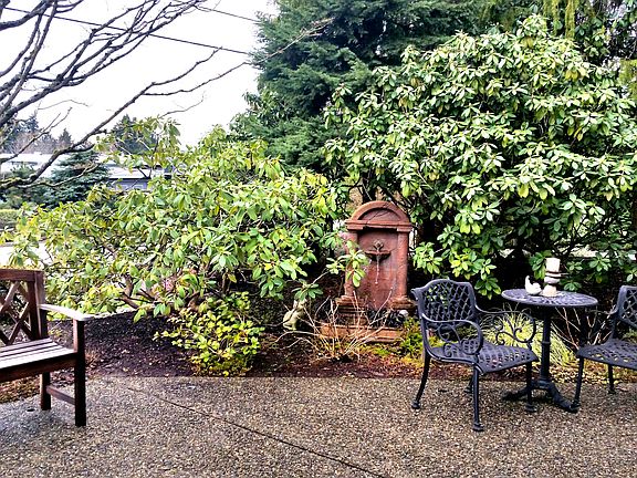 5th image of 6504 114th Ave NE