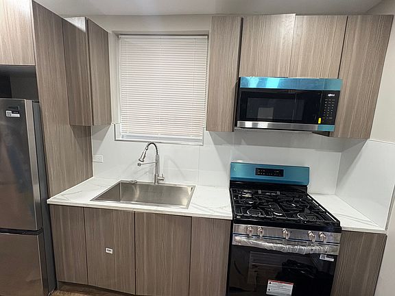 2nd image of 8524 S Bennett Ave APT 1
