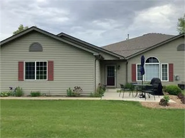 1308 25th Ave NW #110, Faribault, MN 55021