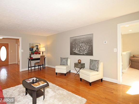 5th image of 9803 Flintridge Ct