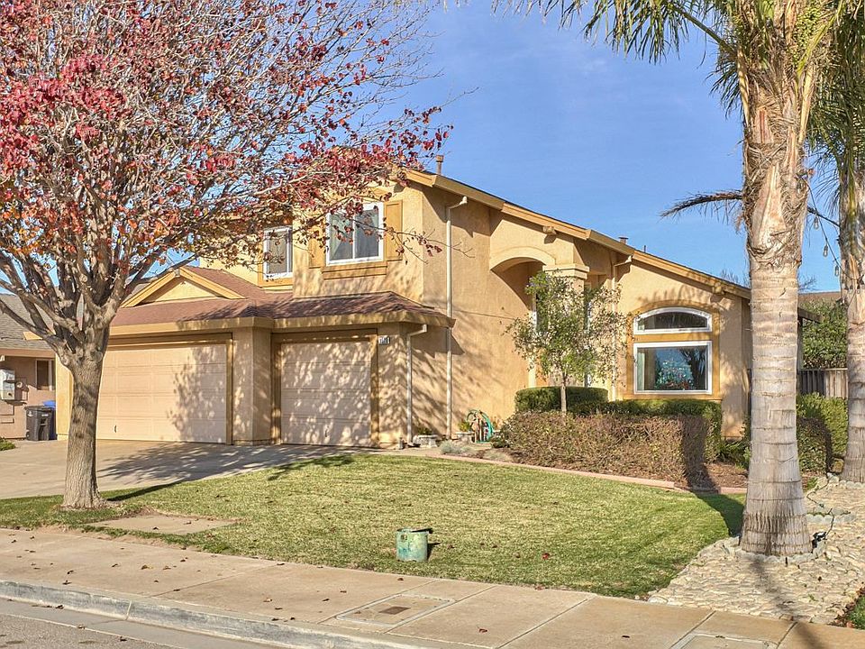 1st image of 1528 Champagne Way
