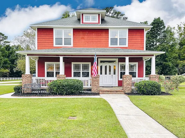 105 Sandstone Dr, Jacksonville, NC 28546