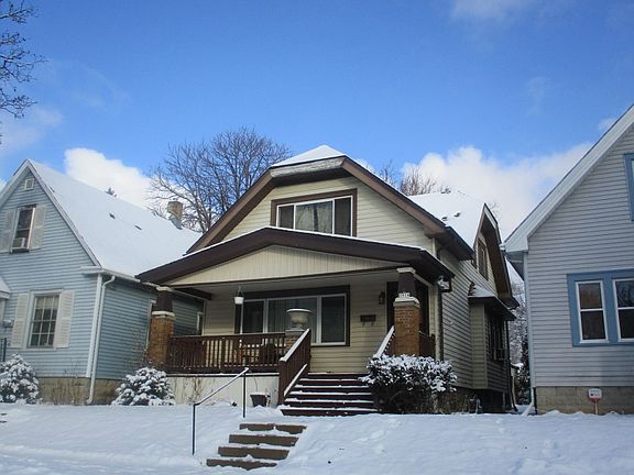 3rd image of 3914 W Sheridan Ave