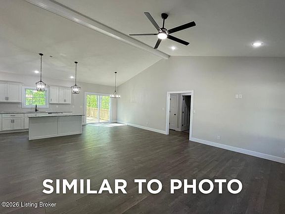 4th image of 100 Foxglove Ln