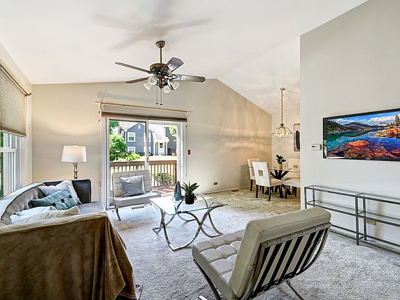 3rd image of 2724 Weeping Willow Dr #3-A