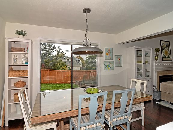 5th image of 8319 141st Ave NE