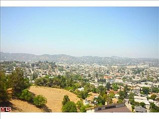 2nd image of 3621 Kinney Pl