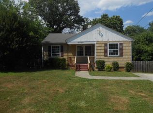 123 Sunset Dr, Danville, VA 24540