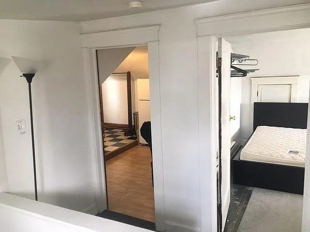 2288 Grandview Ave — Photo 3