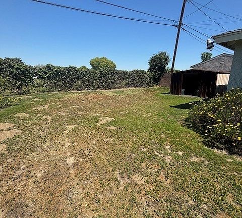 3rd image of 9235 La Docena Ln