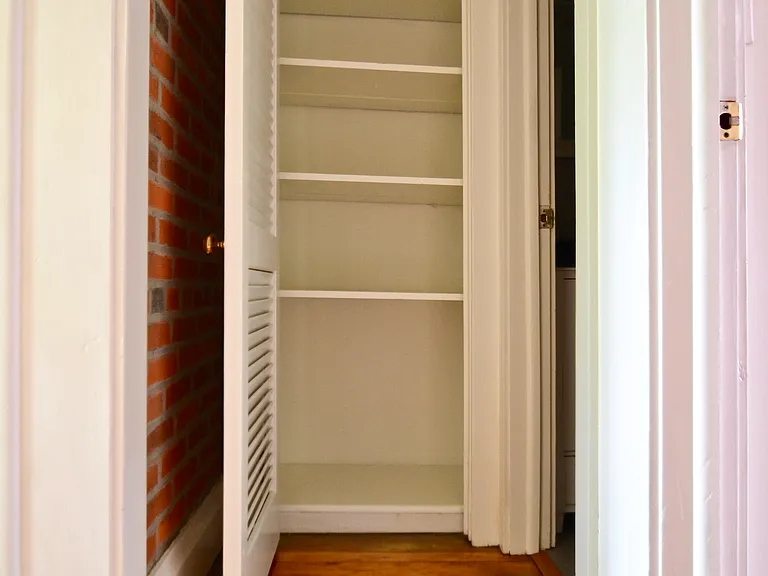 236 Jackson St #B — Photo 27