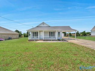 16355 Log Cabin Rd, Athens, AL 35611