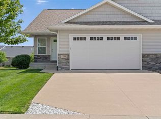 1239 Redbud Ave, Tiffin, IA 52340