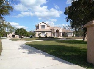 15341 N Pebble Ln, Fort Myers, FL 33912