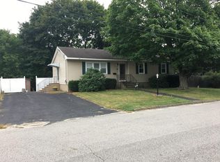 55 Lorenzo Cir, Methuen, MA 01844
