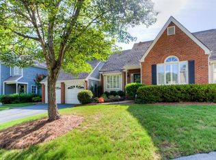 48 Vernon Glen Ct, Sandy Springs, GA 30338