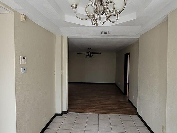 3rd image of 2148 Kennedy Cir