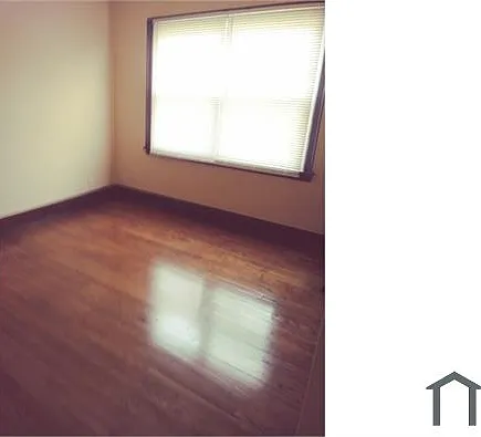 1532 Broadway #8 — Photo 3