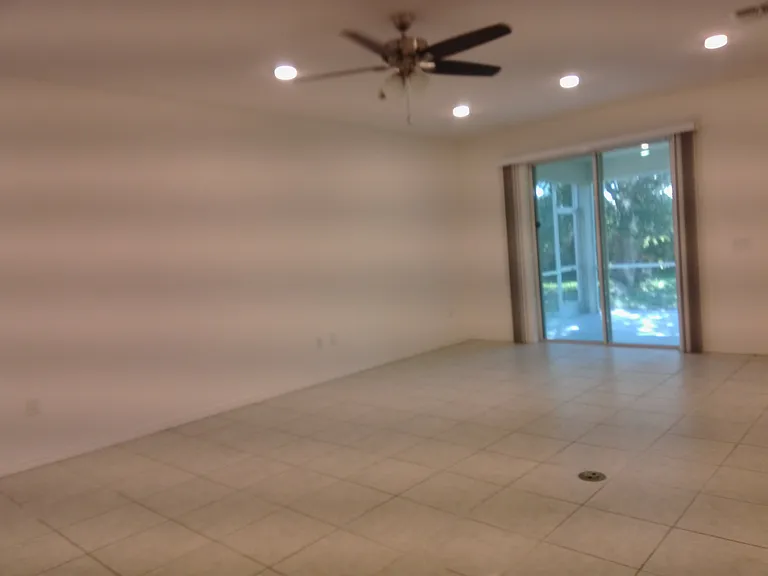 177 Castile Ct — Photo 5