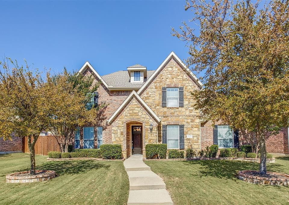 1st image of 14956 Blakehill Dr