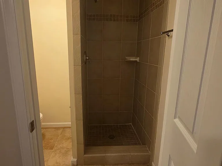 7766 Black Horse Ct — Photo 25
