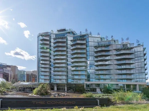 738 1st Ave SW #902, Calgary, AB T2P 5G8