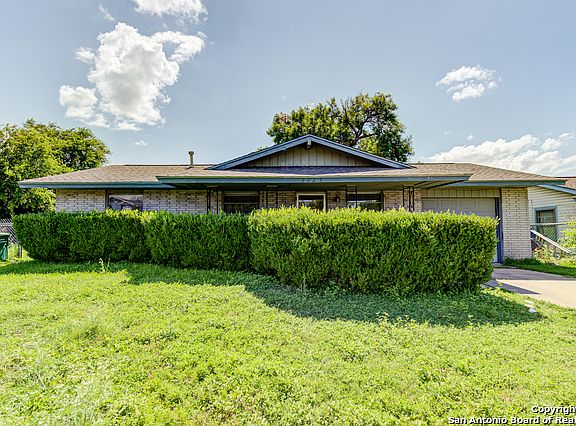 3rd image of 9023 Yett Ave
